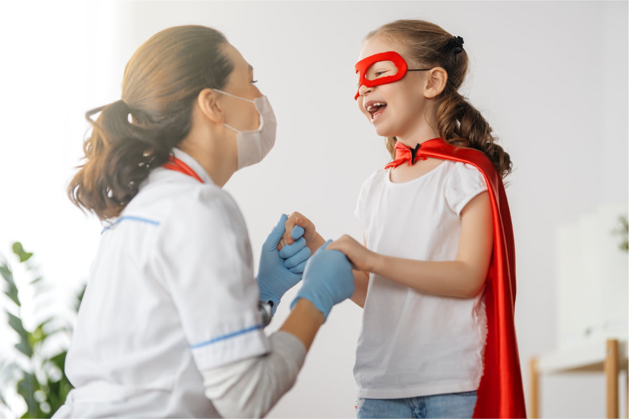 doctor and small child in hopsital