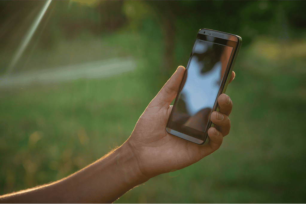 hand holding phone